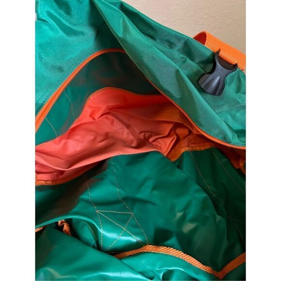 Natural Grocers Green And Orange Large Duffel Bag - Picture 5 of 5